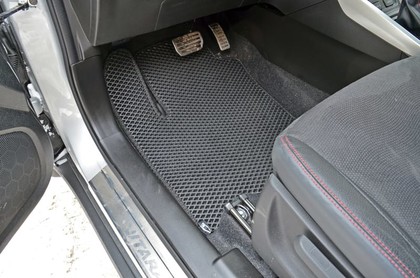 Коврики на Suzuki Vitara 2014 - 2025 в Кирове