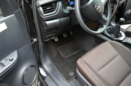 Коврики на Toyota Fortuner II 2015 - 2025 в Кирове