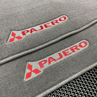 Коврики на Mitsubishi Pajero IV 2006 - 2021 в Кирове