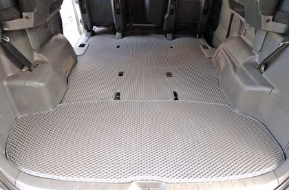 Коврики на Toyota Voxy (R70) 2007 - 2013 в Кирове