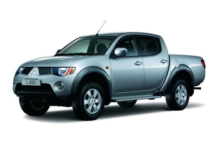 Коврики на Mitsubishi L200 IV 2006 - 2016 в Кирове