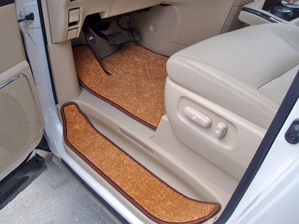 Ворсовые коврики на Toyota Alphard (H20) 2008 - 2015 в Кирове
