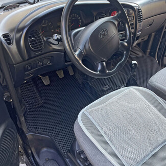 Водительские  коврики  Hyundai Starex 1996&nbsp;-&nbsp;2007 в Кирове