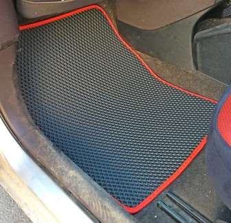 Ворсовые коврики на Toyota iQ 2008 - 2016 в Кирове