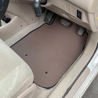 Ворсовые коврики на Toyota Nadia 1998 - 2003 в Кирове