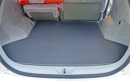 EVA коврики на Toyota Prius Alpha 2011 - 2021 в Кирове