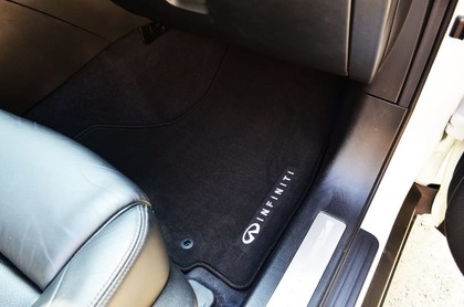 Коврики на Infiniti QX70 2013 - 2019 в Кирове