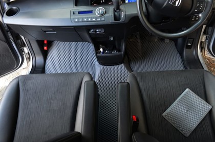 Коврики на Honda Freed Spike 2010 - 2016 в Кирове