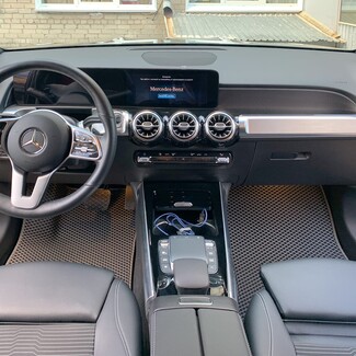 Ворсовые коврики на Mercedes GLA (H247) 2019 - 2026 в Кирове Ворсовые коврики на Mercedes GLA (H247) 2019 - 2026 в Кирове