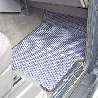 Коврики на Land Rover Discovery II 1998 - 2004 в Кирове