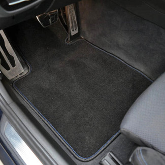 Коврики на BMW 5 (G30/G31) 2016 - 2024 в Кирове
