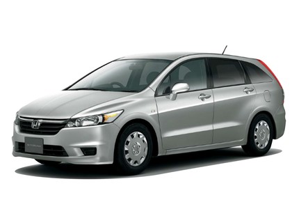 Коврики на Honda Stream II 2006 - 2014 в Кирове