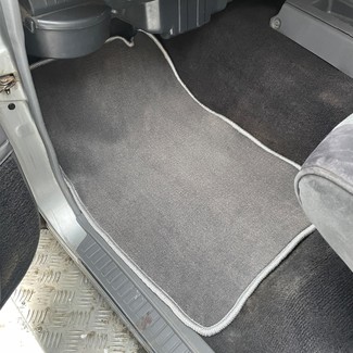 Коврики на Toyota Land Cruiser 70 2006 - 2025 в Кирове