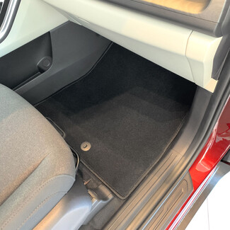 EVA коврики на KIA Carnival IV 7 мест с оттоманками 2020 - 2025 в Кирове EVA коврики на KIA Carnival IV 7 мест с оттоманками 2020 - 2025 в Кирове