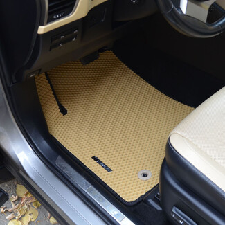 Ворсовые коврики на Lexus NX I 2014 - 2021 в Кирове Ворсовые коврики на Lexus NX I 2014 - 2021 в Кирове