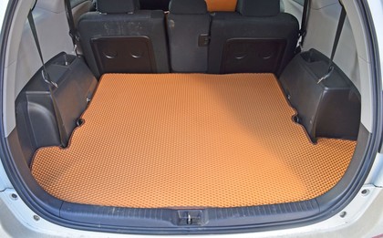 Коврики на Toyota Wish II 2009 - 2017 в Кирове