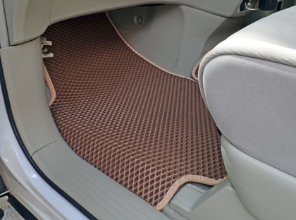 Ворсовые коврики на Toyota Estima III 2006 - 2019 в Кирове