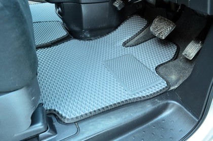 Коврики на Nissan Serena (C26) 2010 - 2016 в Кирове
