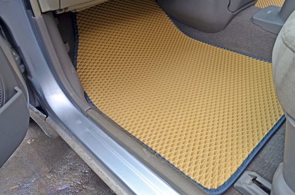 Коврики на Nissan March (K12) 2002 - 2010 в Кирове