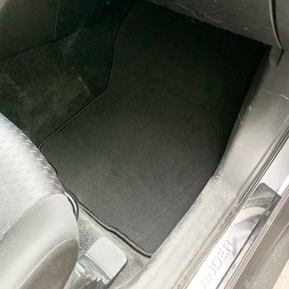 Коврики на Mitsubishi Outlander III 2012 - 2025 в Кирове