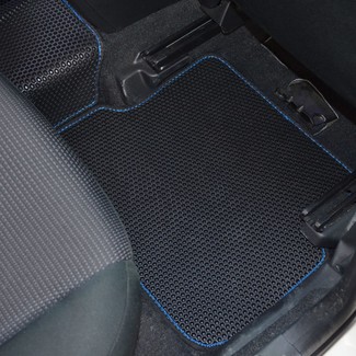 Коврики на Mazda Axela II 2009 - 2013 в Кирове