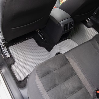 Коврики на Seat Leon II 2005 - 2013 в Кирове