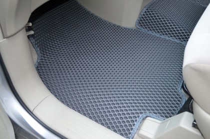 Ворсовые коврики на Toyota Estima III 2006 - 2019 в Кирове