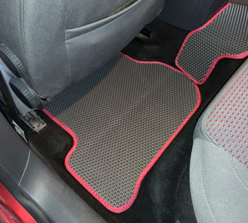 Коврики на Seat Leon II 2005 - 2013 в Кирове
