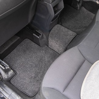 Коврики на Mercedes GLA (X156) 2014 - 2020 в Кирове