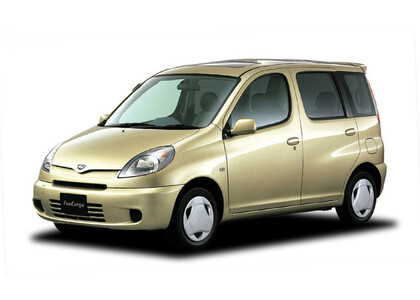 Коврики на Toyota Yaris Verso 1999 - 2006 в Кирове