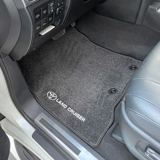 Коврики на Toyota Land Cruiser 200 2007 - 2021 в Кирове