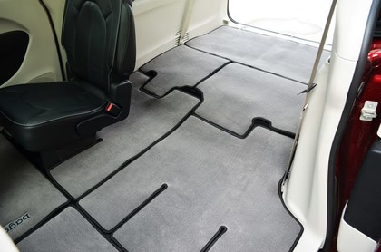 Коврики на Chrysler Pacifica II 2016 - 2025 в Кирове