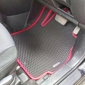Коврики на Mazda Premacy II 2005 - 2010 в Кирове