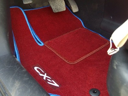 Коврики на Mazda CX7 2006 - 2012 в Кирове