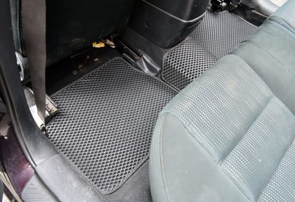 Коврики на Mazda 6 2002 - 2008 в Кирове