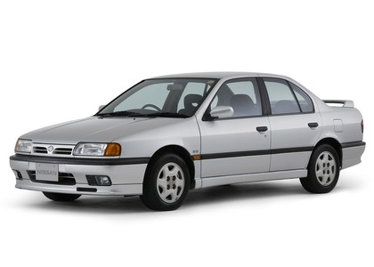 Ворсовые коврики на Nissan Primera (P10) 1990 - 1995 в Кирове