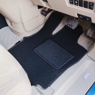 Коврики на Nissan Serena (C25) 2005 - 2010 в Кирове