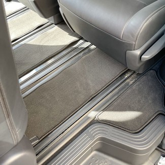 Ворсовые коврики на Toyota Hiace (H300) 2019 - 2025 в Кирове