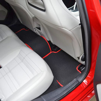 Коврики на Mercedes GLA (X156) 2014 - 2020 в Кирове