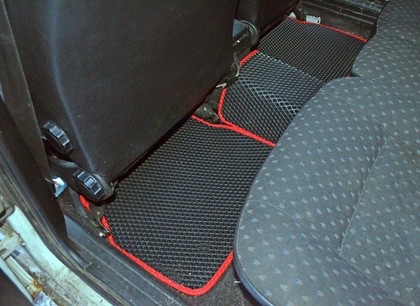 Коврики на Volkswagen Passat B4 1993 - 1997 в Кирове