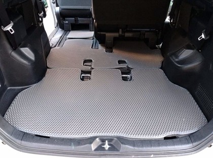 Коврики на Toyota Voxy (R80) 2014 - 2021 в Кирове