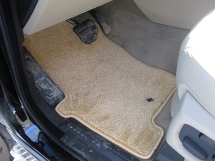 Коврики на Land Rover Discovery III 2004 - 2009 в Кирове