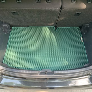 Коврики на Toyota Vitz III 2010 - 2020 в Кирове