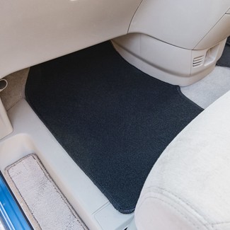 Коврики на Nissan Serena (C25) 2005 - 2010 в Кирове