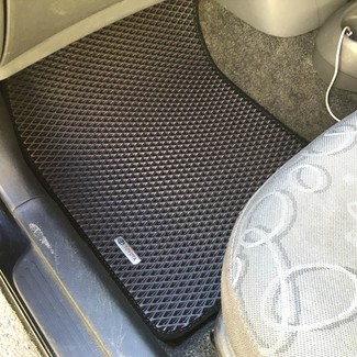 Коврики на Toyota Vitz I 1998 - 2005 в Кирове