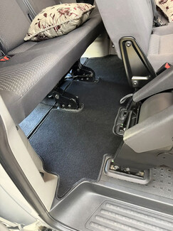 Ворсовые коврики на Volkswagen Caravelle (T6) 2015 - 2019 в Кирове Ворсовые коврики на Volkswagen Caravelle (T6) 2015 - 2019 в Кирове