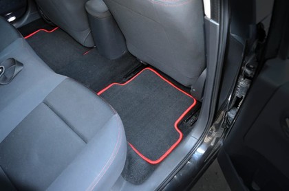 Коврики на Renault Megane II 2002 - 2008 в Кирове