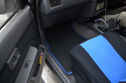 Коврики на Toyota Hilux Surf II 1989 - 1995 в Кирове