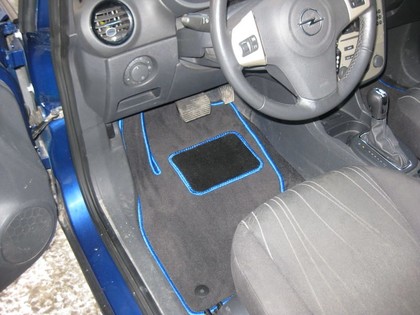 Коврики на Opel Corsa D 2006 - 2014 в Кирове