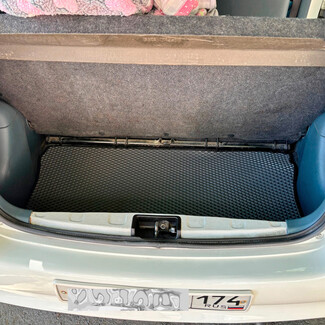 Коврики на Toyota Vitz I 1998 - 2005 в Кирове Коврики на Toyota Vitz I 1998 - 2005 в Кирове